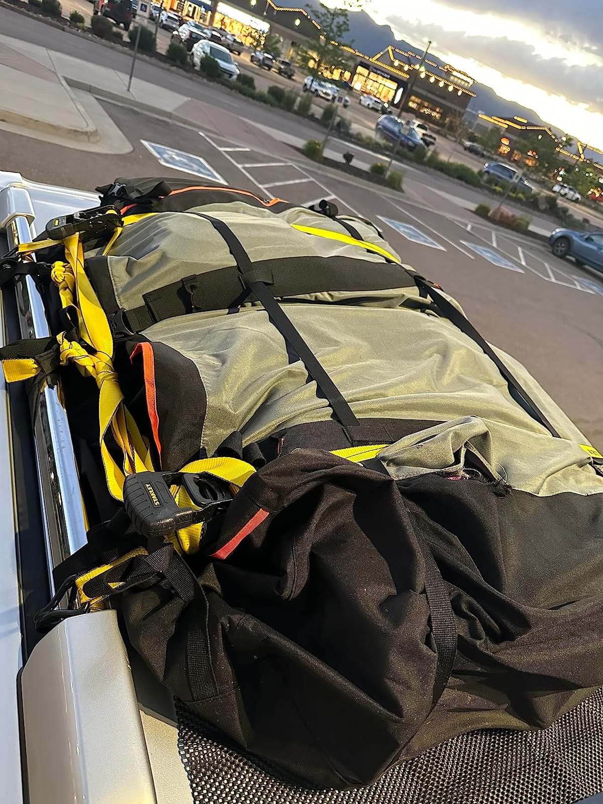 23 Cubic Feet Roof Bag – Safety Tested Heavy-Duty Waterproof Rooftop Cargo Carrier for All Cars & SUVs (with or Without Rack) – Includes Protective Mat & Storage Bag – Military-Grade 840D PVC customer photo 2