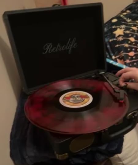 Retrolife® Vinyl Record Player with Speakers, Bluetooth Vinyl Player-Black customer photo 2