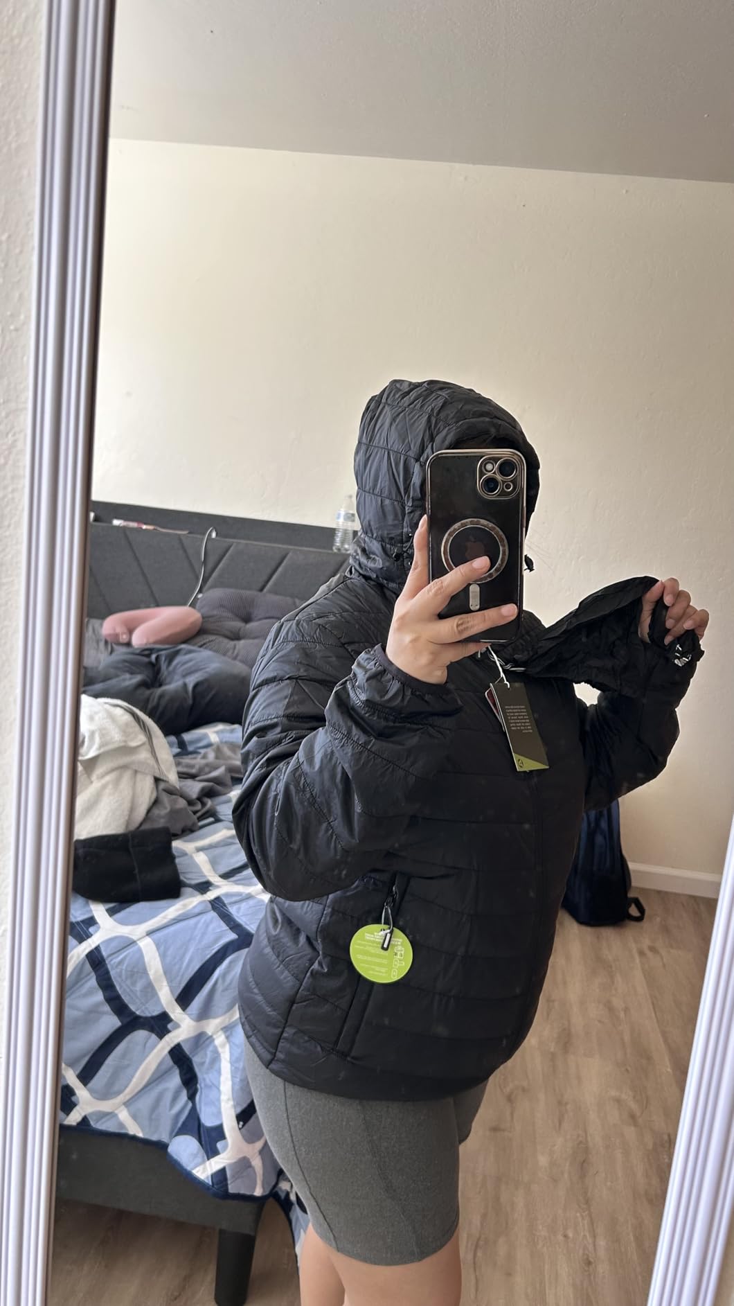 Outdoor Ventures Women's Packable Lightweight Puffer Jacket with Hood customer photo 2