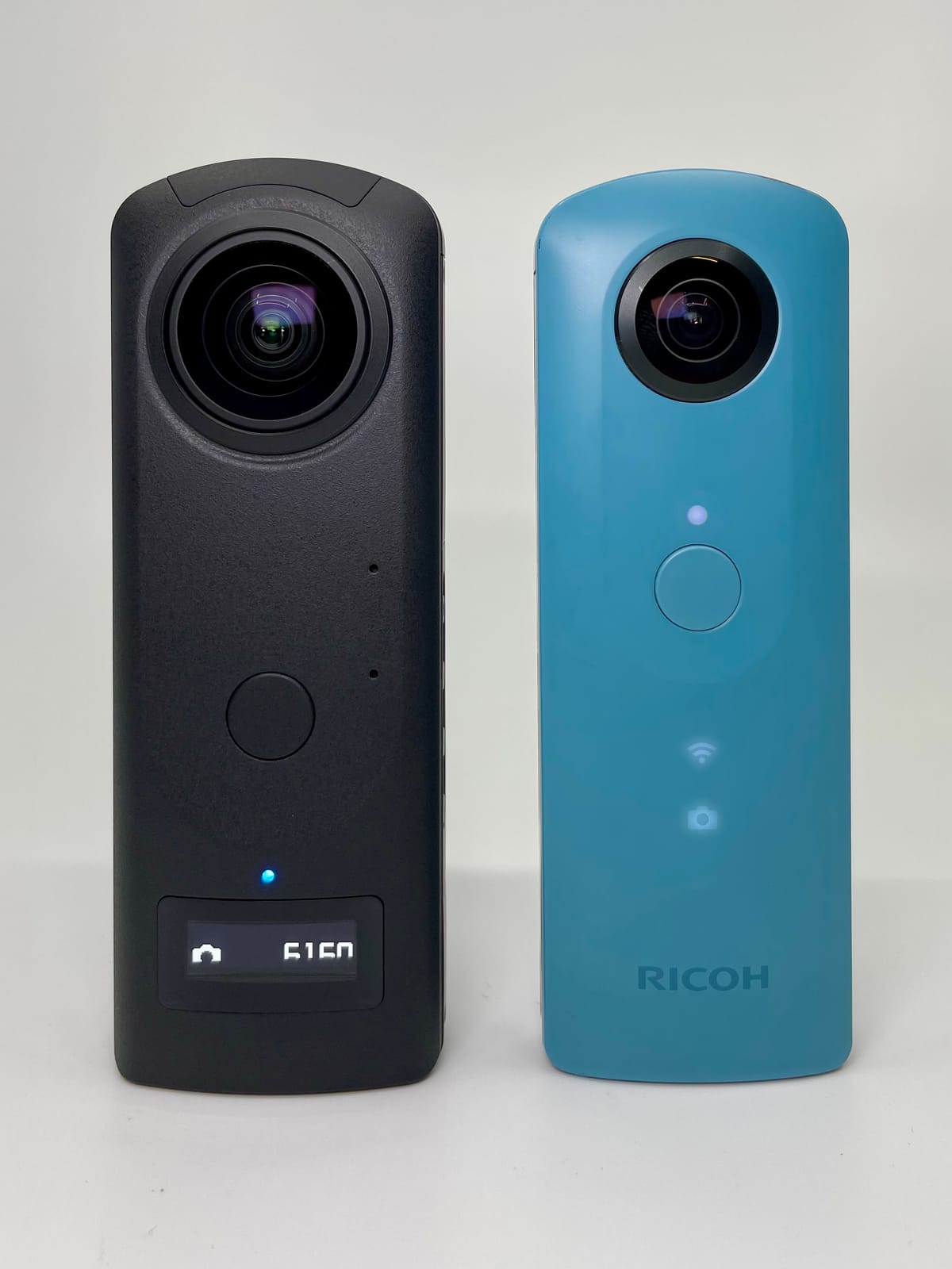 Ricoh Theta Z1 51GB Black 360° Camera, Two 1.0-inch Back-Illuminated CMOS sensors, Increased 51GB Internal Memory, 23MP Images, 4K Video with Image stabilization, HDR, High-Speed Wireless Transfer customer photo 1