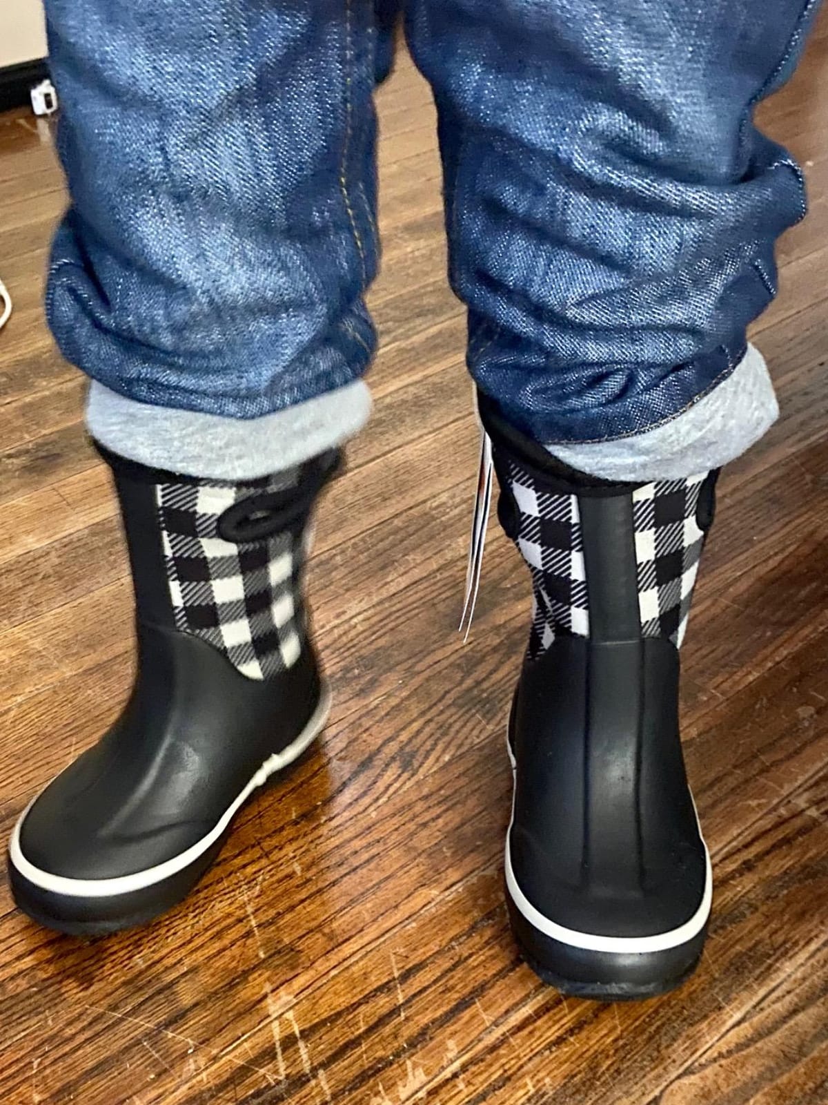 LONECONE Insulating Kids Muck Boots with Pull-On Design for Boys and Girls customer photo 1