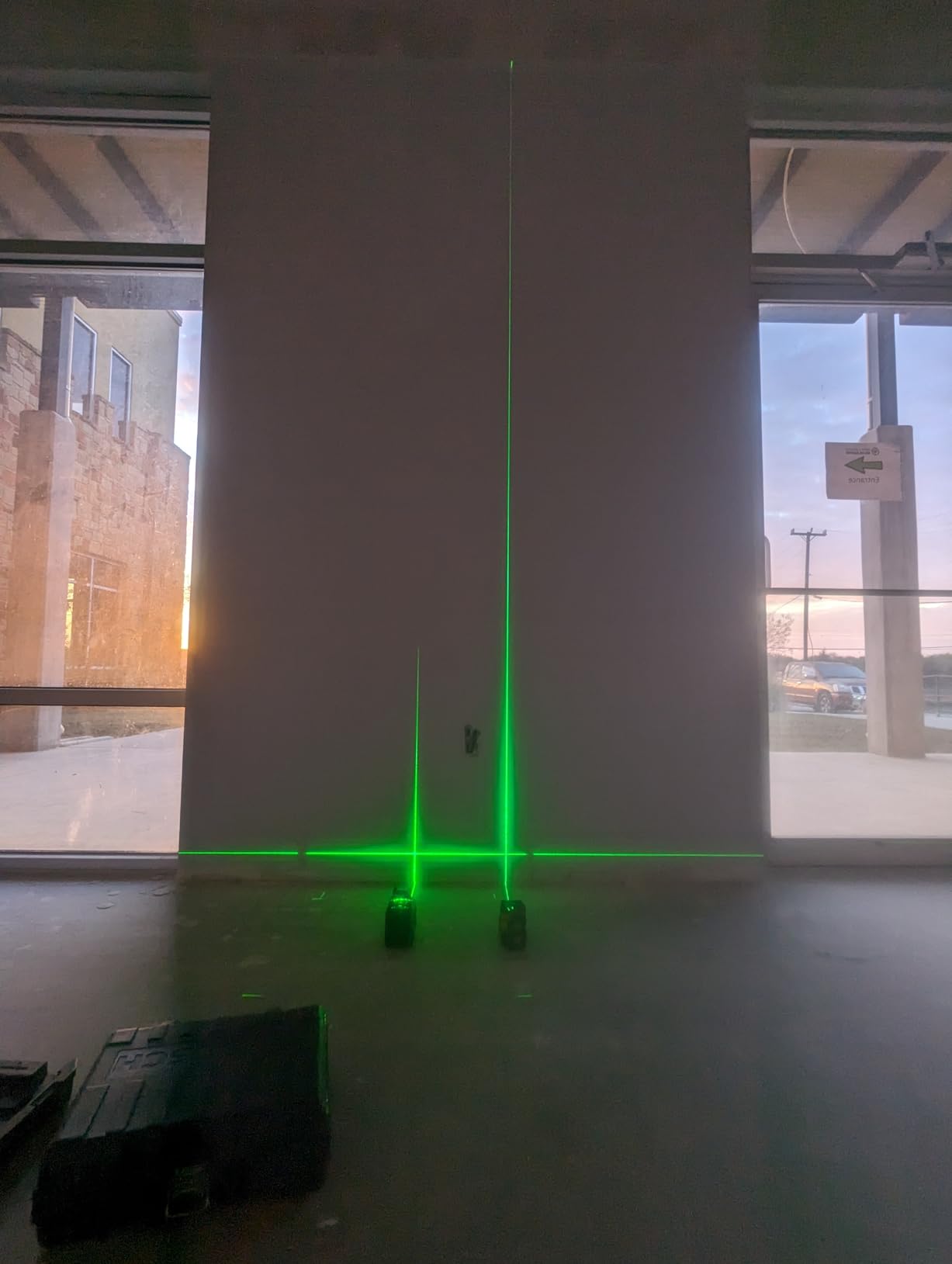 BOSCH PRO GLL50-40G Green-Beam Self-Leveling 360 Degree Cross-Line Laser customer photo 2