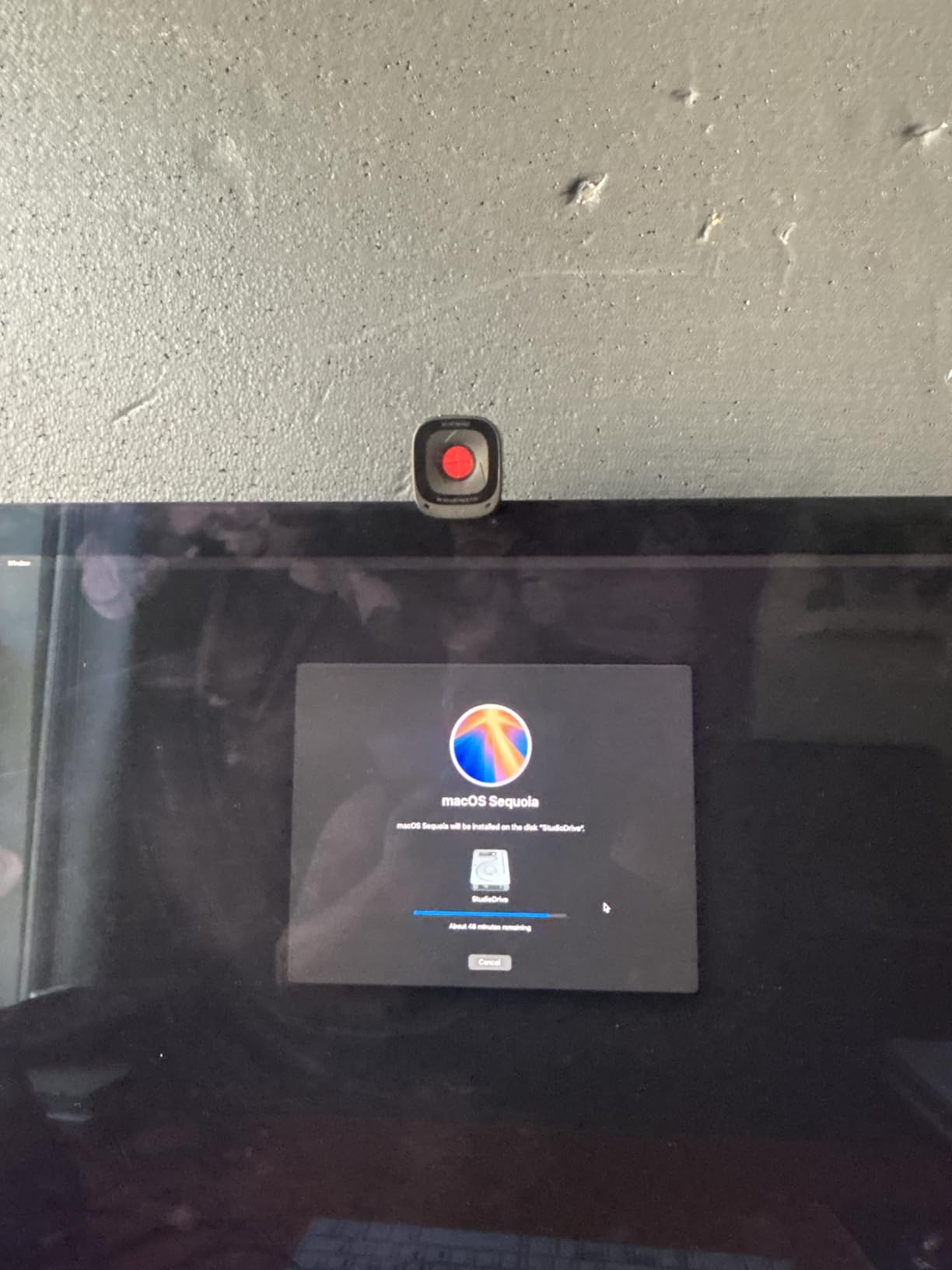 Anker PowerConf C200 2K Webcam for PC/Laptop/Mac, Low-Light Correction customer photo 1