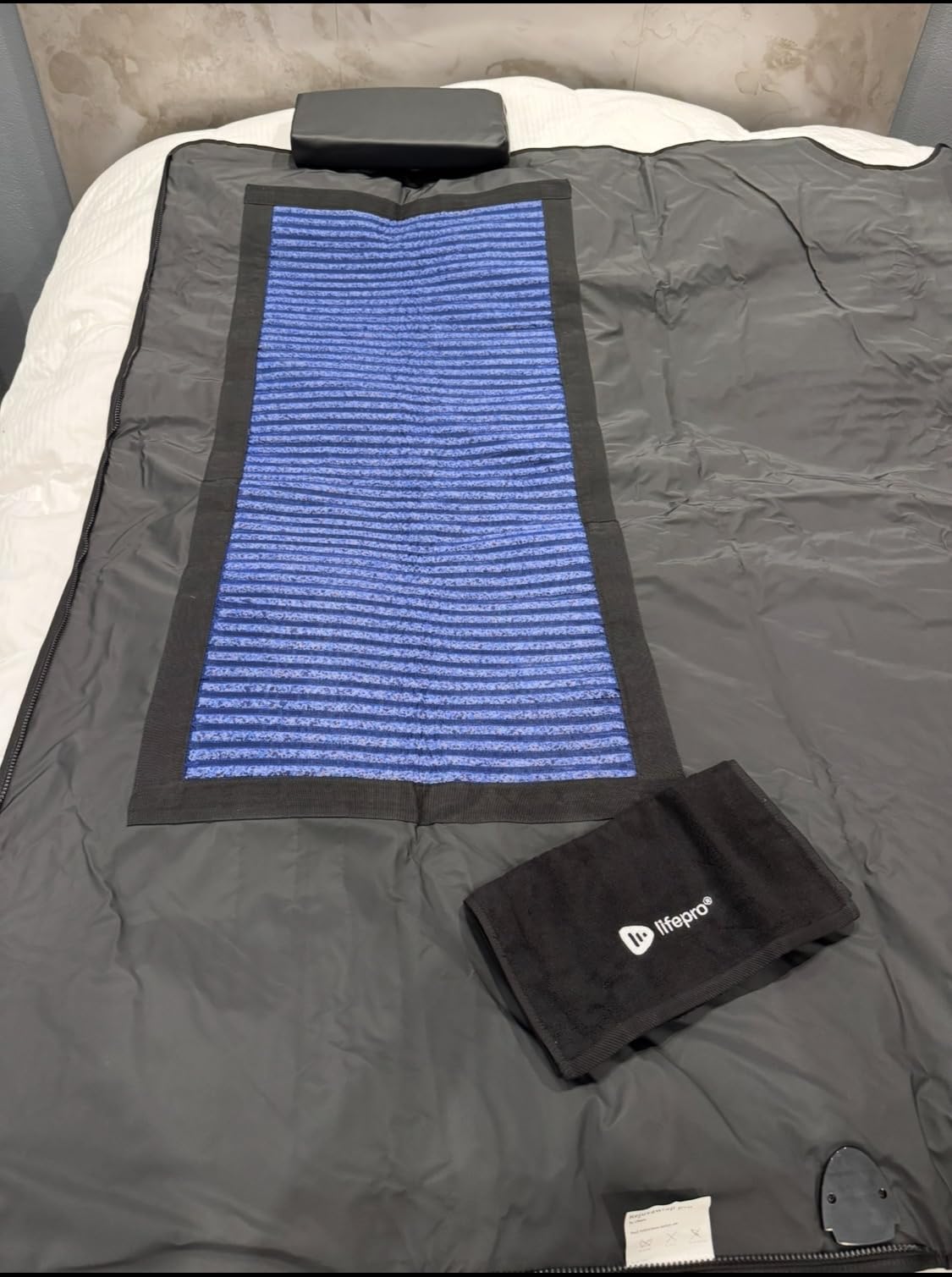 Lifepro RejuvaWrap Infrared Sauna Blanket with Low EMF and 9 Temp Levels customer photo 2