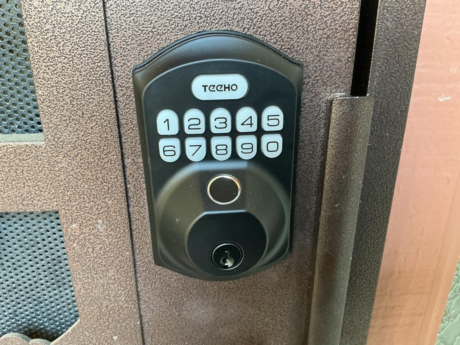 TEEHO TE002 Fingerprint Deadbolt with Keypad for Front Door, Matte Black customer photo 1