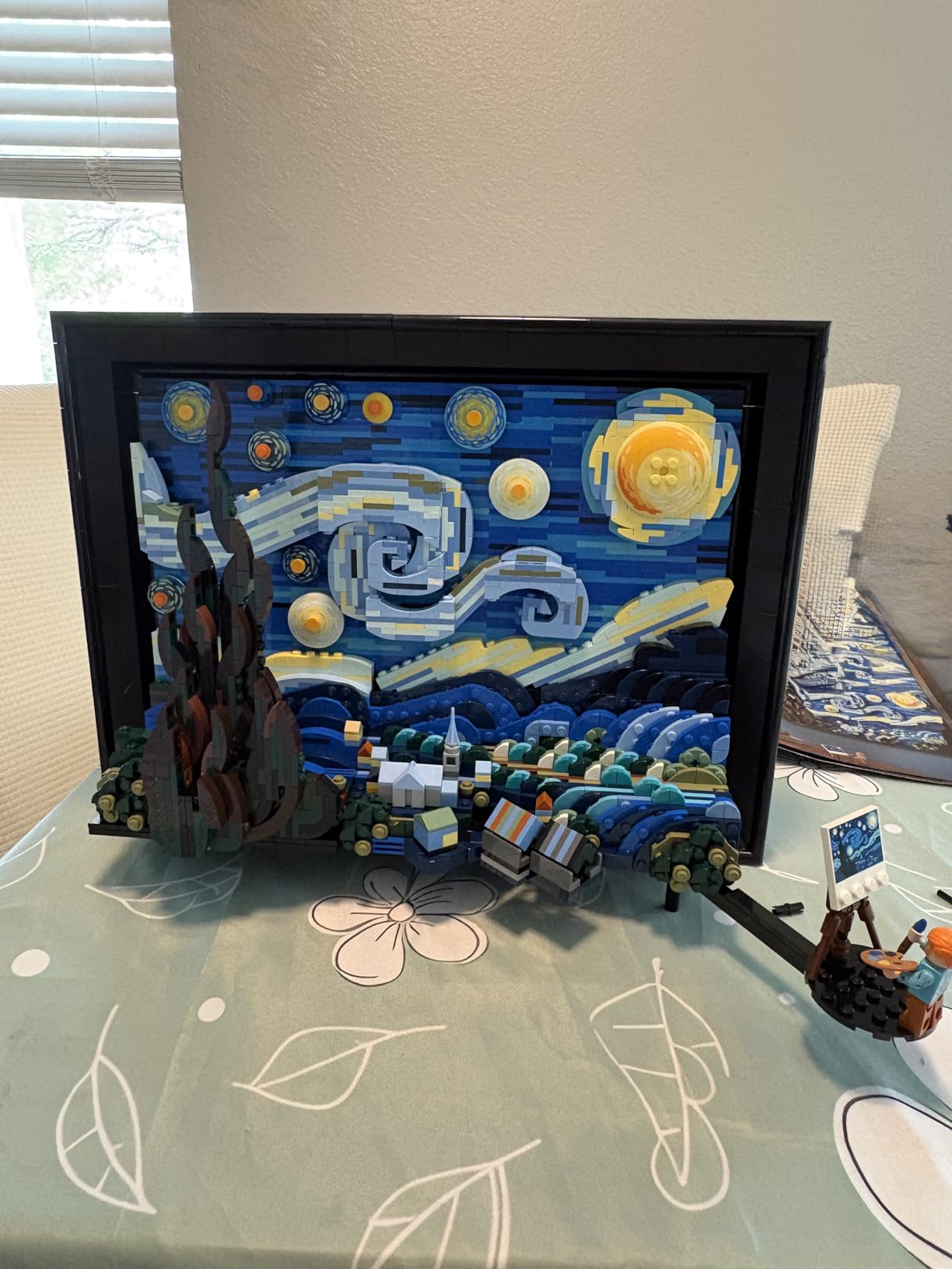 LEGO Ideas Vincent Van Gogh The Starry Night - Building Set for Adults, Ages 18+ - Beautifully Detailed Home Wall Art Decor - Gift for Men & Women - 21333 customer photo 1