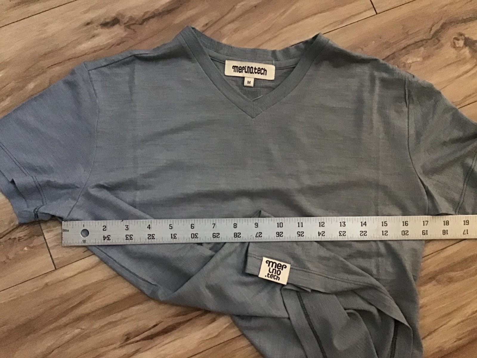 100% Merino Wool Shirt Women - Short Sleeve Tee Base Layer Top Undershirt customer photo 2
