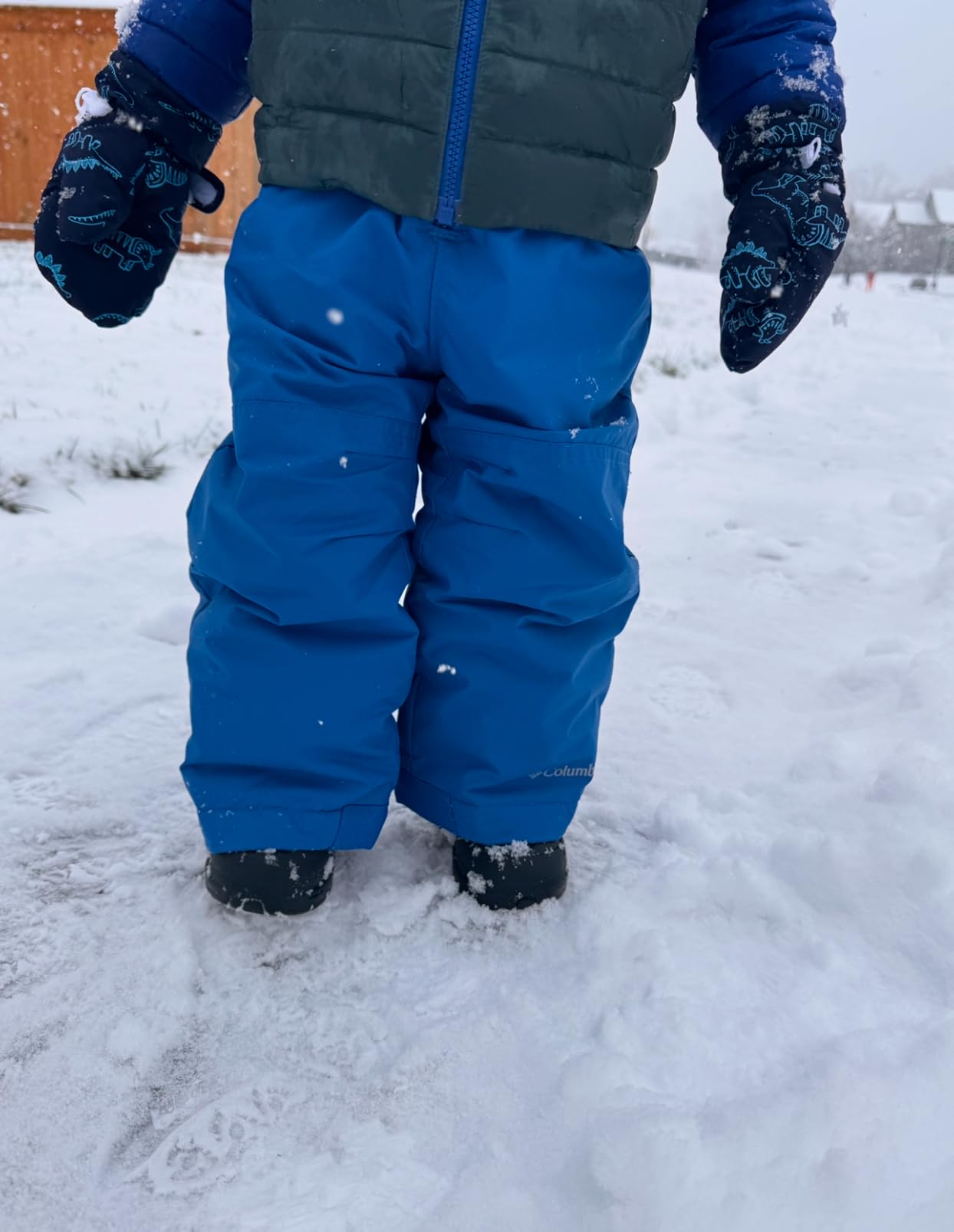 THE NORTH FACE Kids' Alpenglow II Insulated Snow Boot | Waterproof Construction & Durable Rubber Outsole customer photo 1