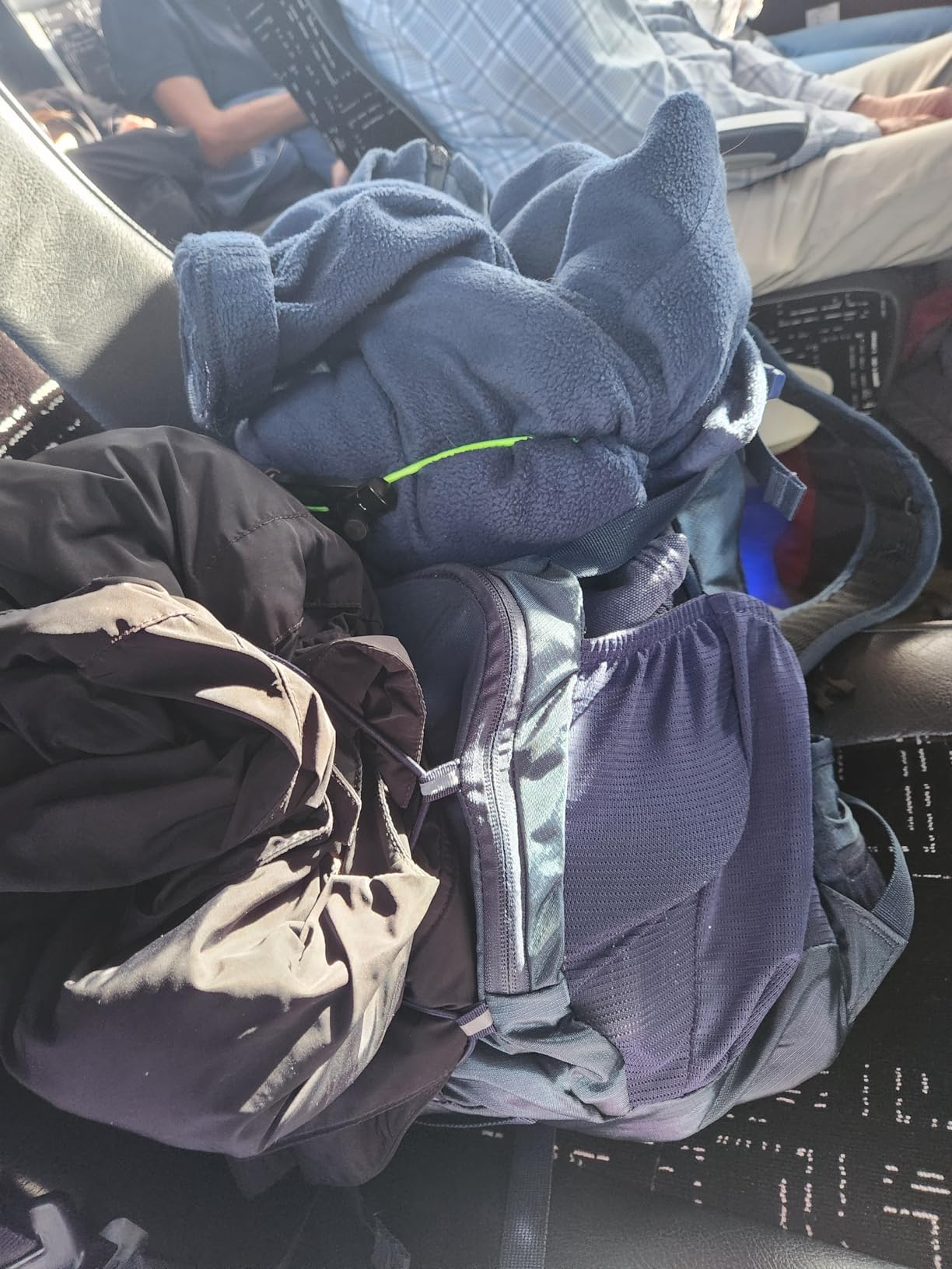 N NEVO RHINO Hydration Backpack, 18L Hiking Backpack with 3L Water Bladder customer photo 2
