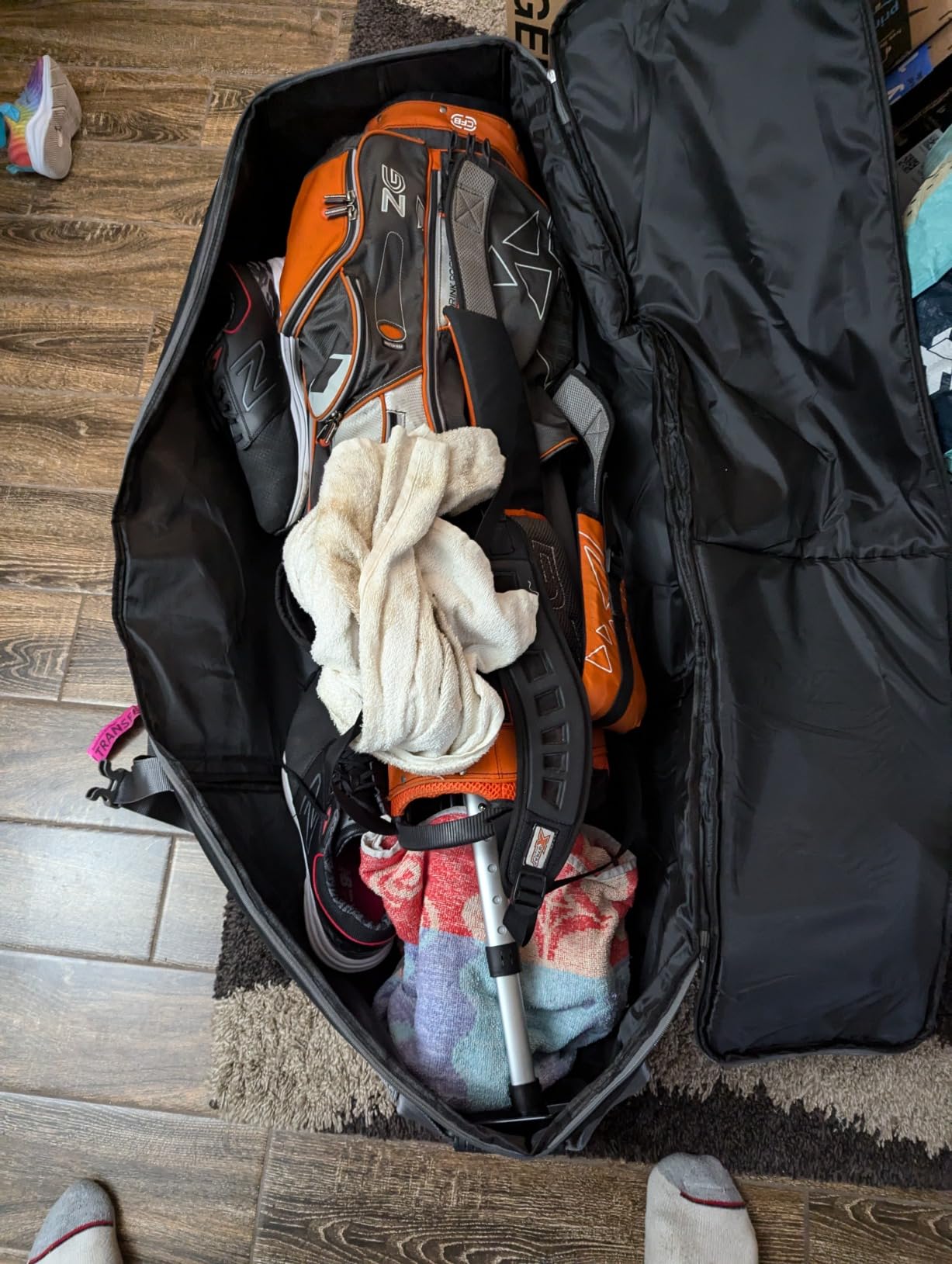 Golf Travel Bag with Adjustable Support Rod, 900D Heavy Duty Oxford Fabric customer photo 1