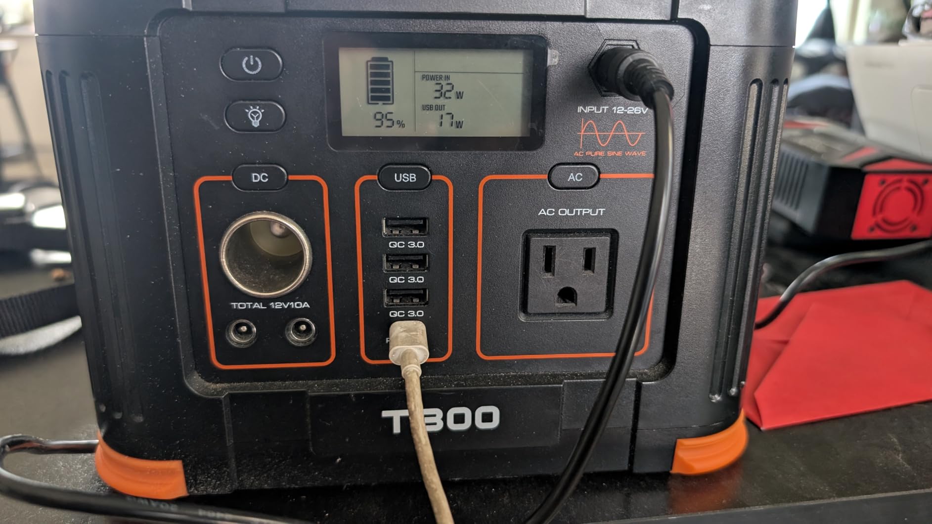 Portable Power Station 500W, 519.48Wh/140400mAh Solar Generator Backup customer photo 1