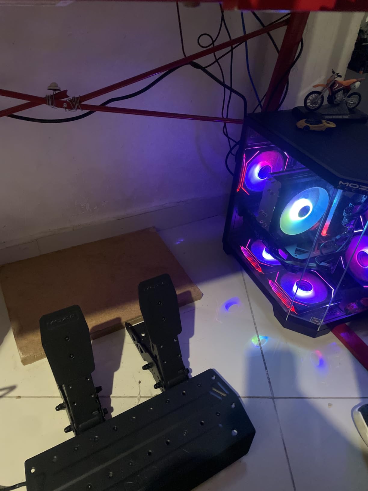 MOZA R3 Bundle Kit Direct Drive Servo base, Racing Wheel and Pedals for PC customer photo 1
