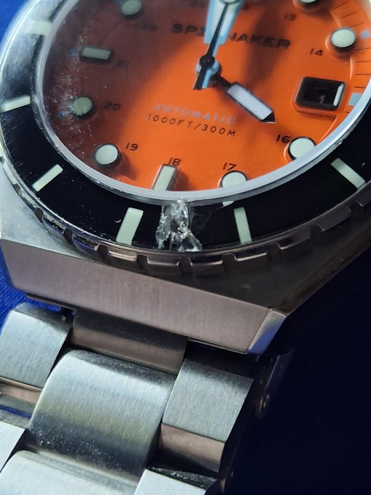 Spinnaker Dumas Men’s Watch - Automatic Dive Watch for Men, 44mm Stainless Steel Case, Stainless Steel Strap, Water Resistant 300m, SP-5081 customer photo 2