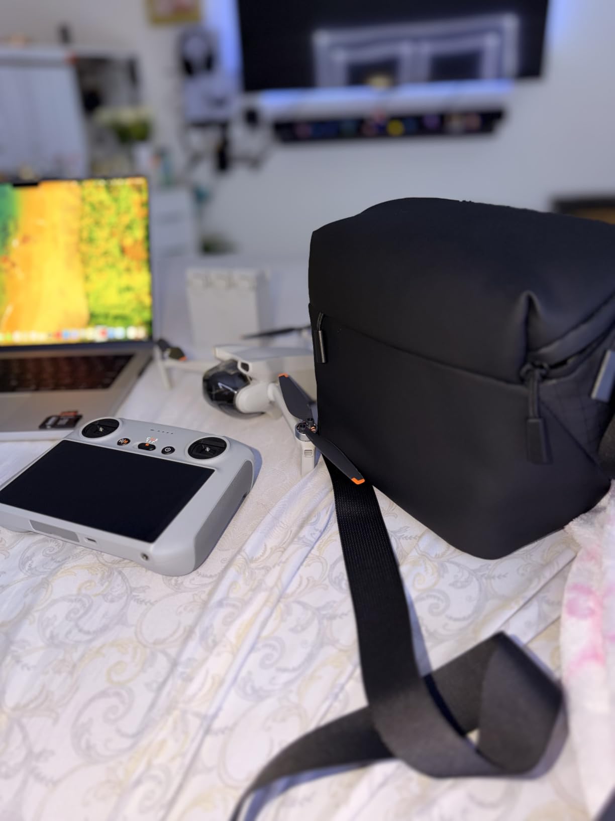 DJI Mini 3 Fly More Combo With DJI RC, 3 Batteries customer photo 1