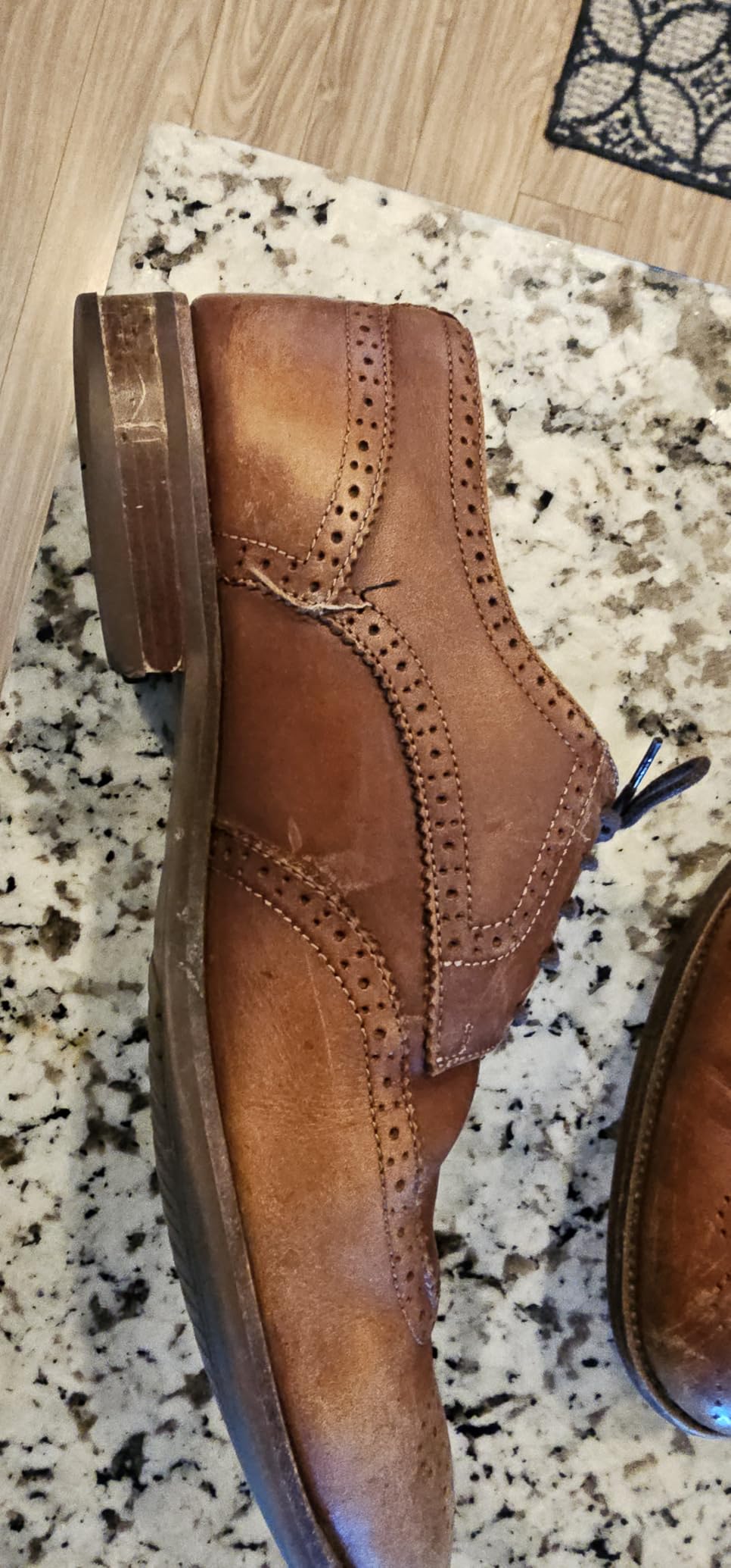 Florsheim Men's Rubano Wingtip Oxford customer photo 2