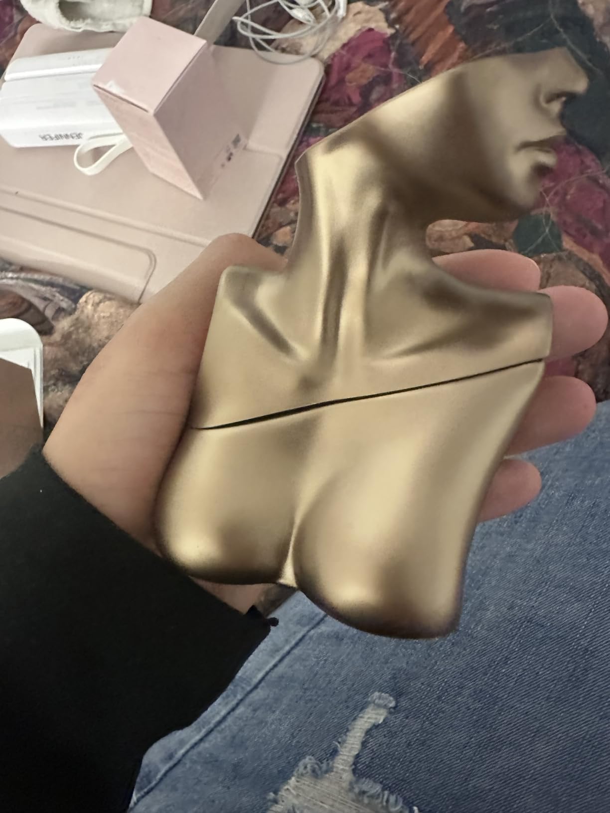 Billie Eilish Eau de Parfum Spray Perfume for Women, Notes of Sugared Petals, Vanilla & Musk,1.0 Fl Oz customer photo 2