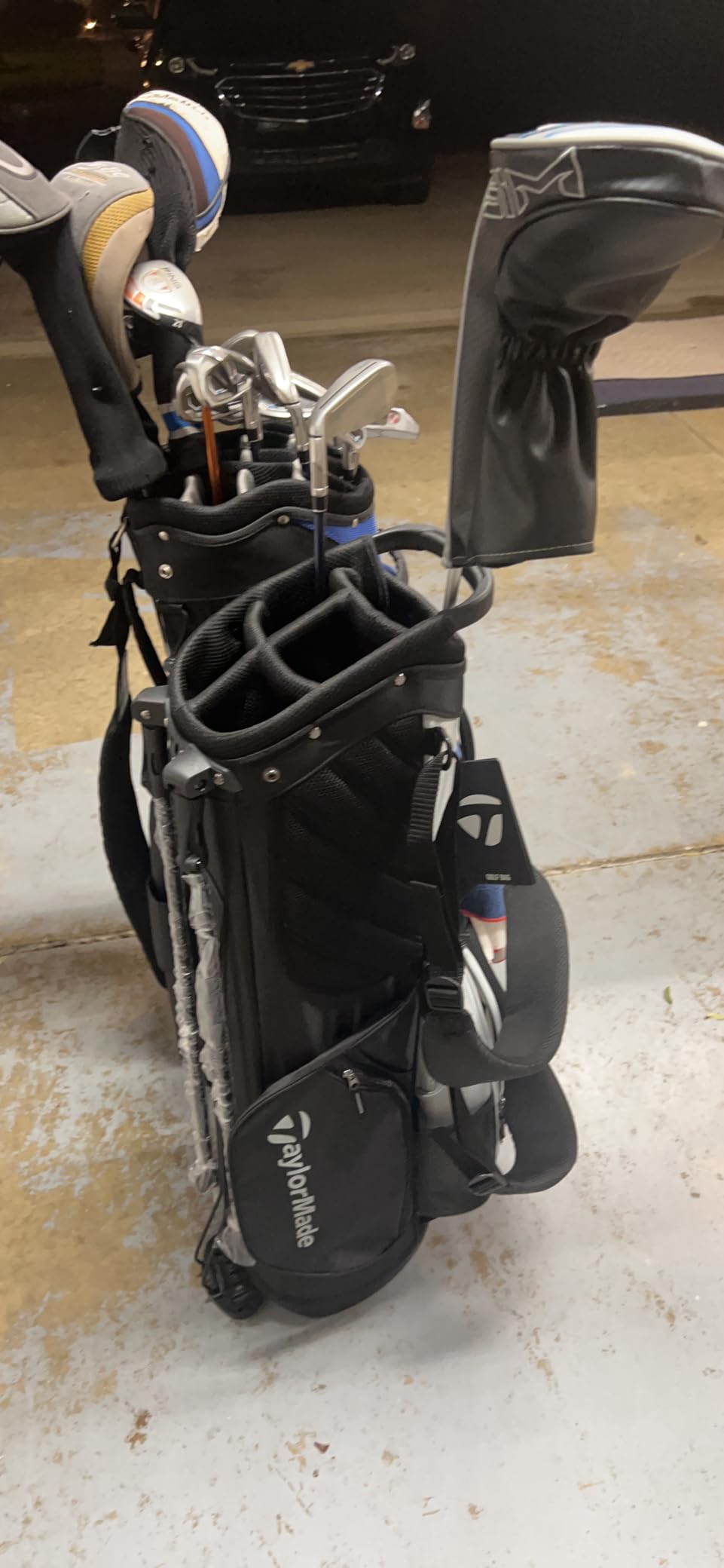TaylorMade Golf Classic Stand Golf Bag customer photo 2