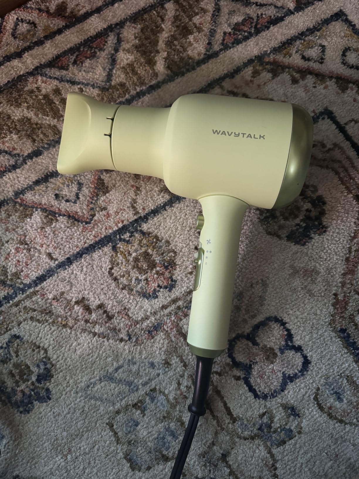 Wavytalk Blown Away Ionic Hair Dryer with Diffuser for Curly Hair customer photo 2