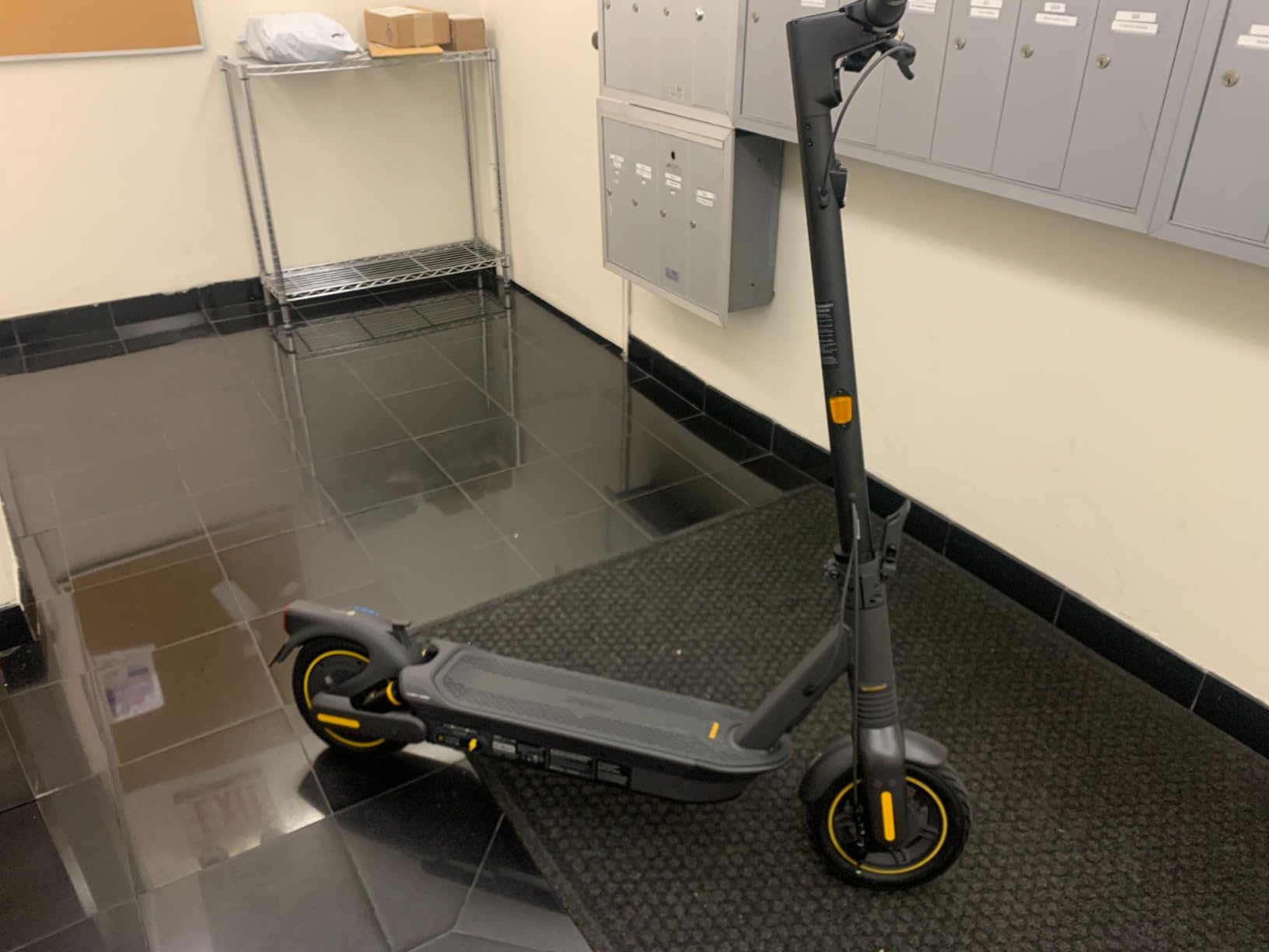 Segway Ninebot MAX Series Electric Scooter, Up to 22–28 MPH, Long Rang, Dual Suspension & Braking System, Fast Charging, Scooter for Adults, UL-2272 2271 Certified (G2/G3) customer photo 2