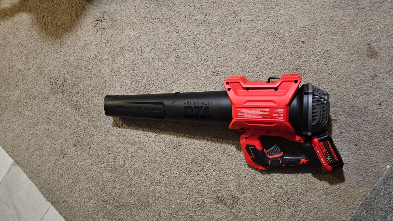 CRAFTSMAN Leaf Blower Cordless with Battery and Charger V20 RP, Up to 110 MPH Power, Handheld Electric Leaf Blower, Brushless Motor, Lightweight, 5.0Ah (CMCBL730P1) customer photo 1
