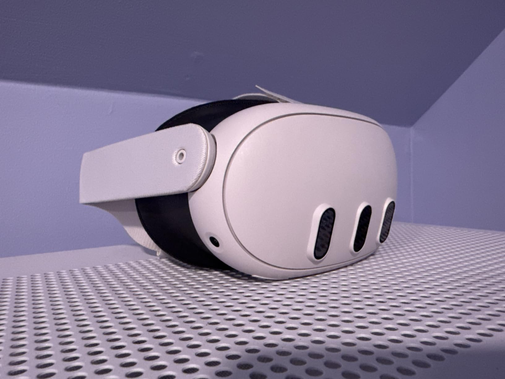 Meta Quest 3 128Gb – bahnbrechende Mixed Reality – leistungsstarke Technologie – Asgarth's Wrath 2 Bundle customer photo 1