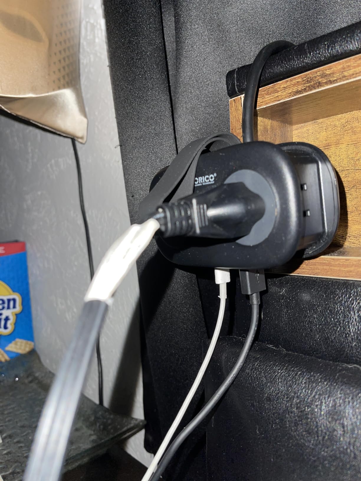 ORICO Cruise Approved Travel Power Strip, 4FT Wrap-Around Extension Cord customer photo 1