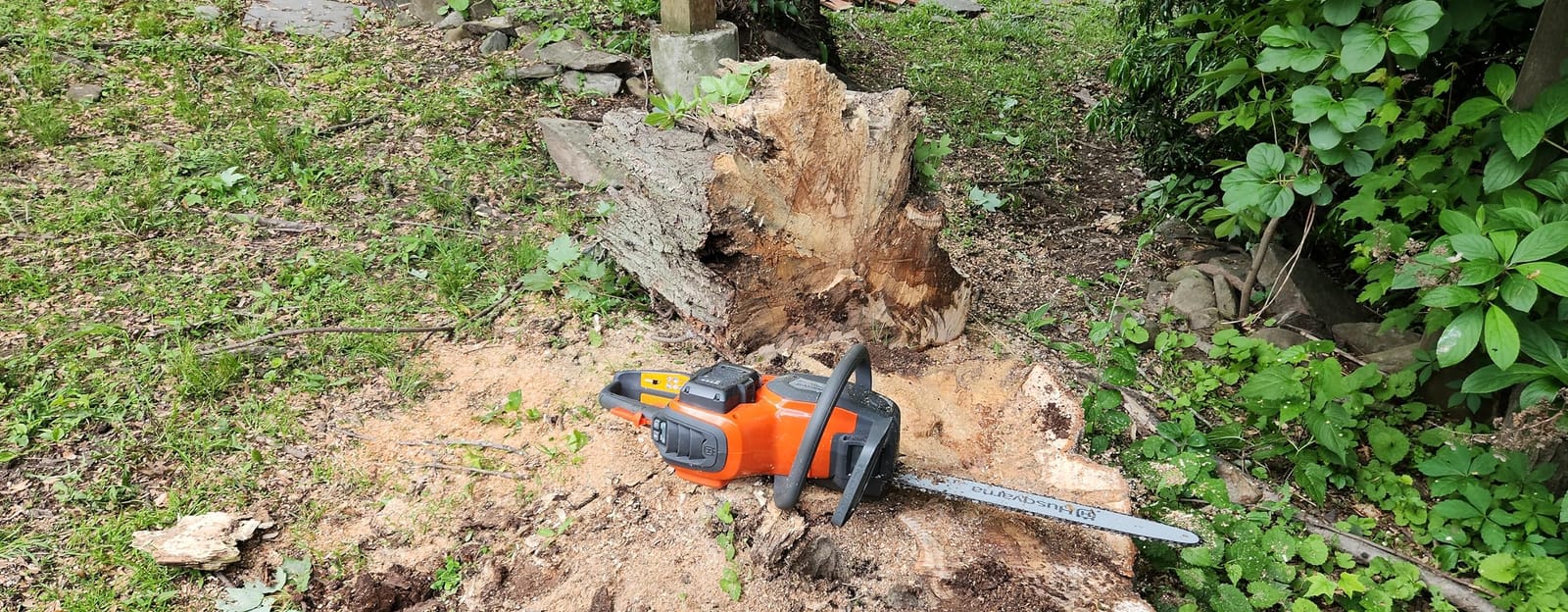 Husqvarna Power Axe 350i Chainsaw, 18 Inch, with Battery and Charger customer photo 1