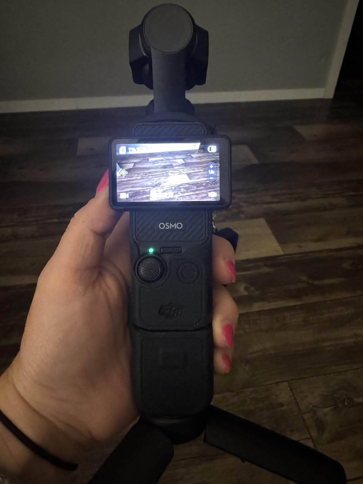 DJI Osmo Pocket 3 Vlogging Camera with 1'' CMOS & 4K/120fps Video customer photo 1