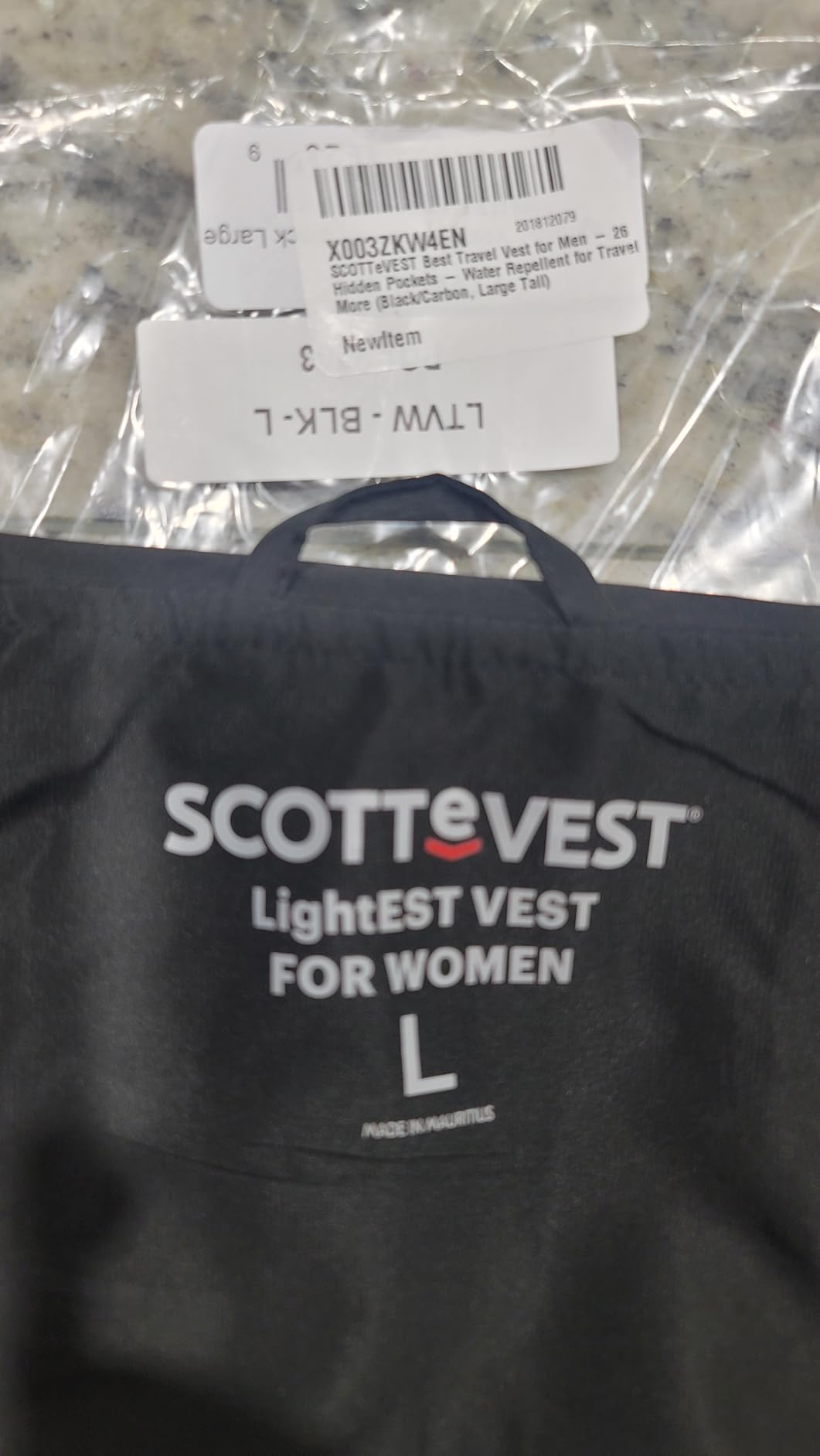 SCOTTeVEST Best Travel Vest for Men, 26 Pockets, RFID Blocking for Travel customer photo 2