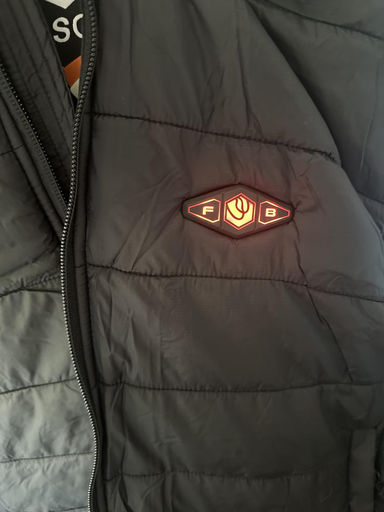 WASOTO Heated Vest for Men with 16000mAh Battery Pack Charger Lightweight for Cycling Glof Hunting customer photo 2