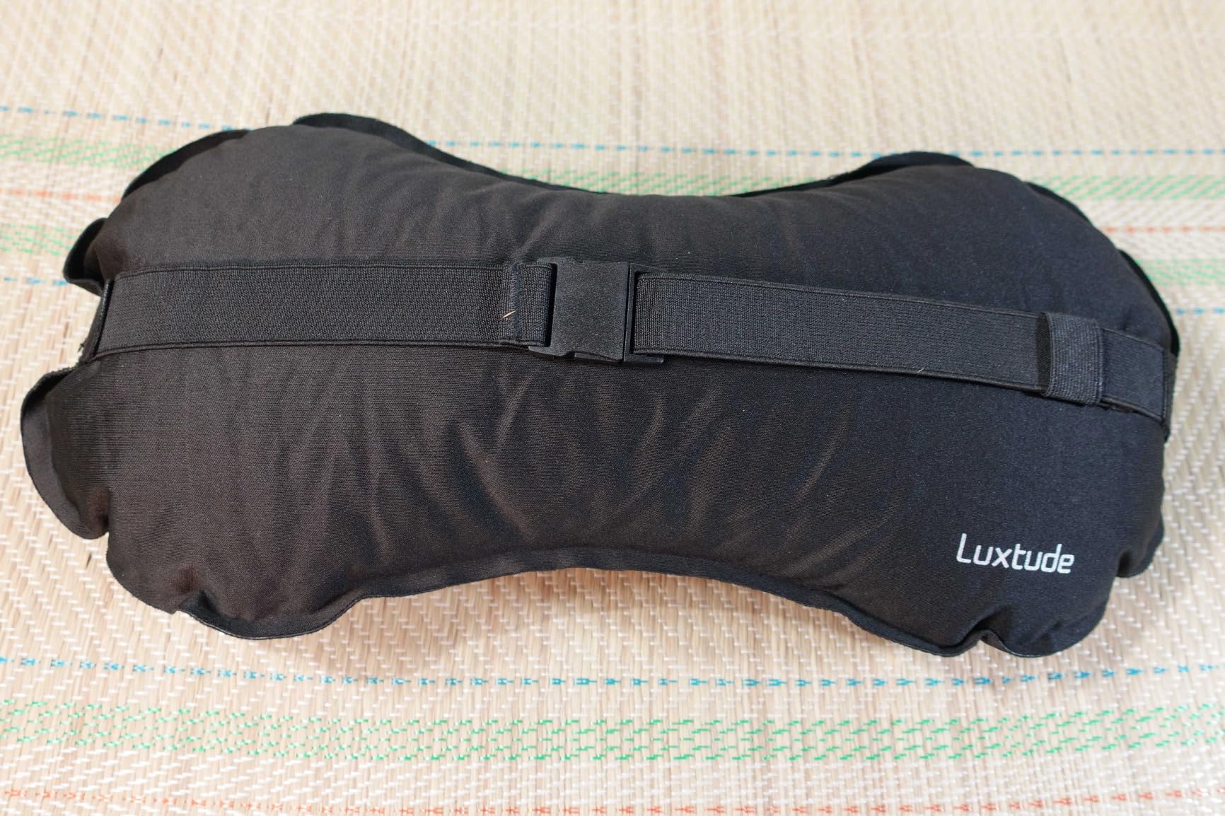 Luxtude Inflatable Lumbar Pillow for Airplane Travel, Travel Lumbar Pillow customer photo 1
