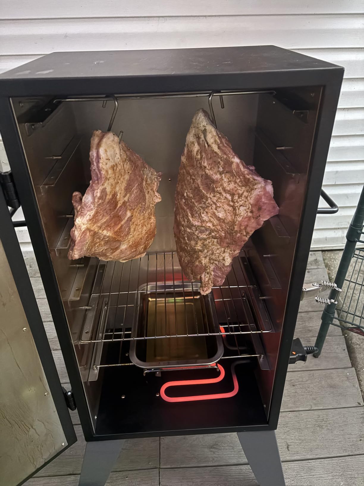 Royal Gourmet SE2805 28-Inch Analog Electric Smoker with 3 Cooking Grates customer photo 2