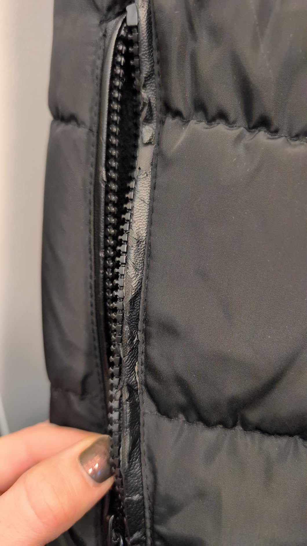 IKAZZ Women's Winter Coats, Thickened Warm Insulated Vegan Down Long Parka Jacket with Hood customer photo 2