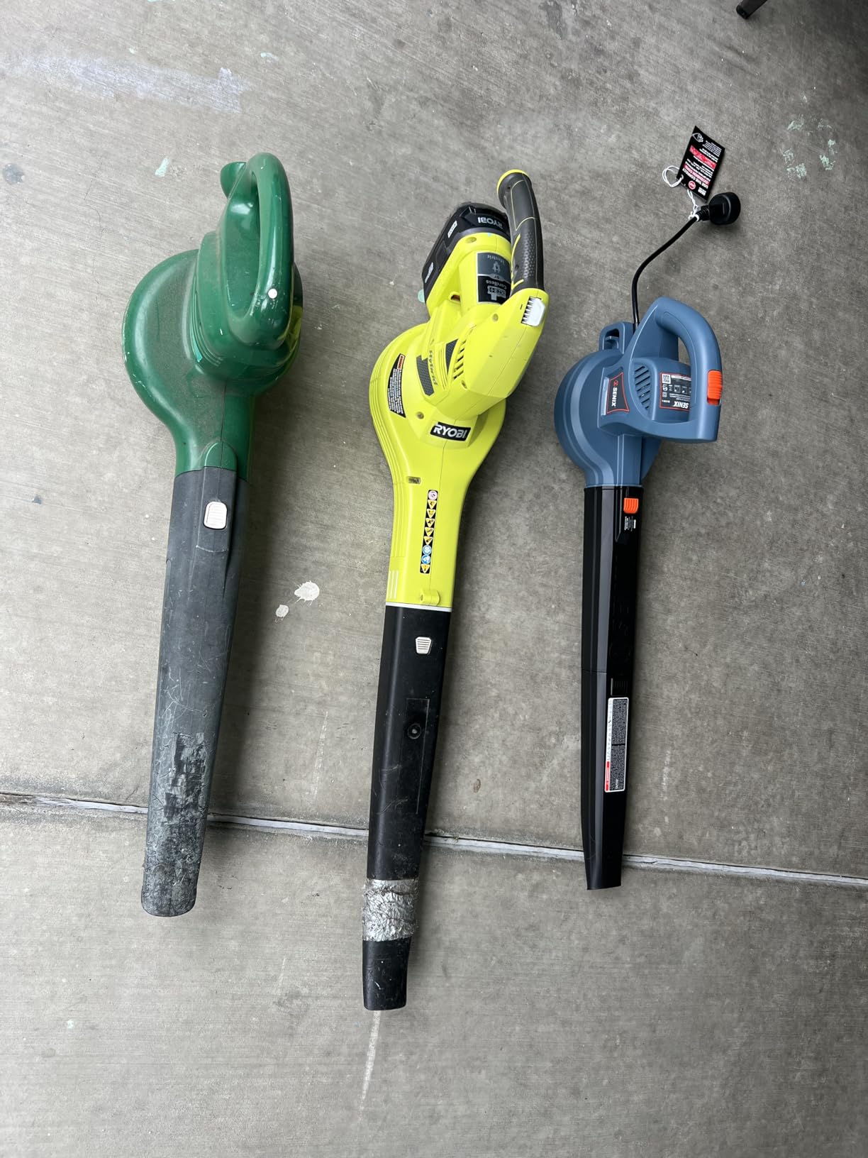 SENIX 6 AMP Corded Electric Leaf Blower, 260 CFM & 155 MPH customer photo 2
