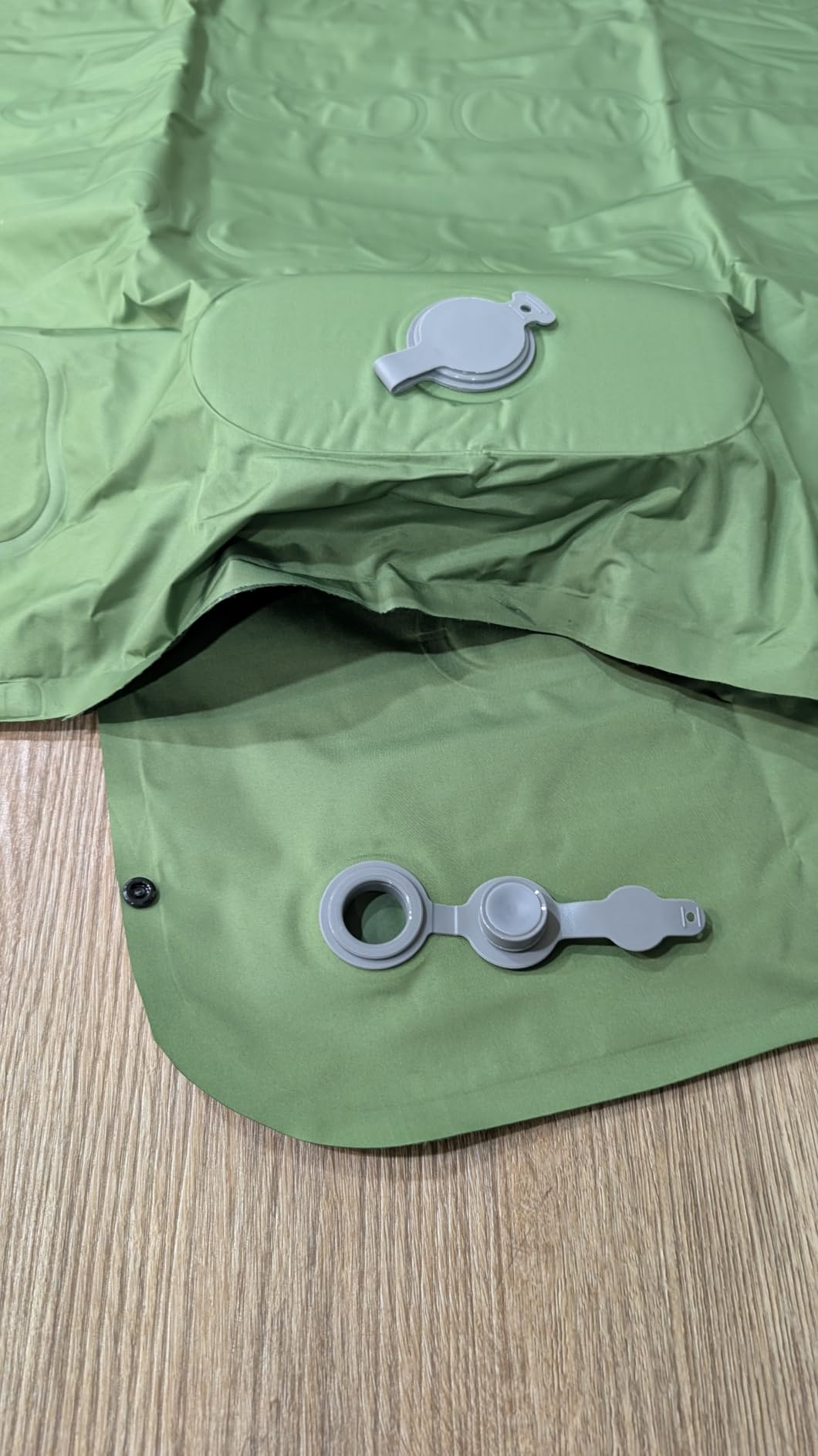 FNARMW Camping Sleeping Pad, Extra Thick 5 Inch Camping Mat with Pillow Built-in Foot Pump Inflatable Sleeping Pads Compact for Camping Backpacking Hiking Traveling Tent(Green) customer photo 2