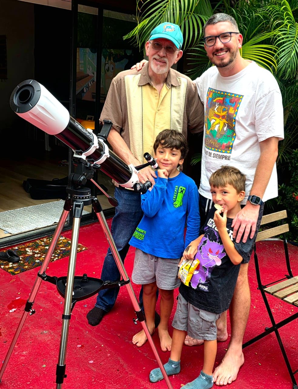 Hawkko 90mm Aperture 900mm Telescope for Adults High Powered - Professional Multi-Coated Refractor Telescope for Astronomy Beginners (36X-270X) with AZ Mount, Phone Adapter and Carry Bag customer photo 2