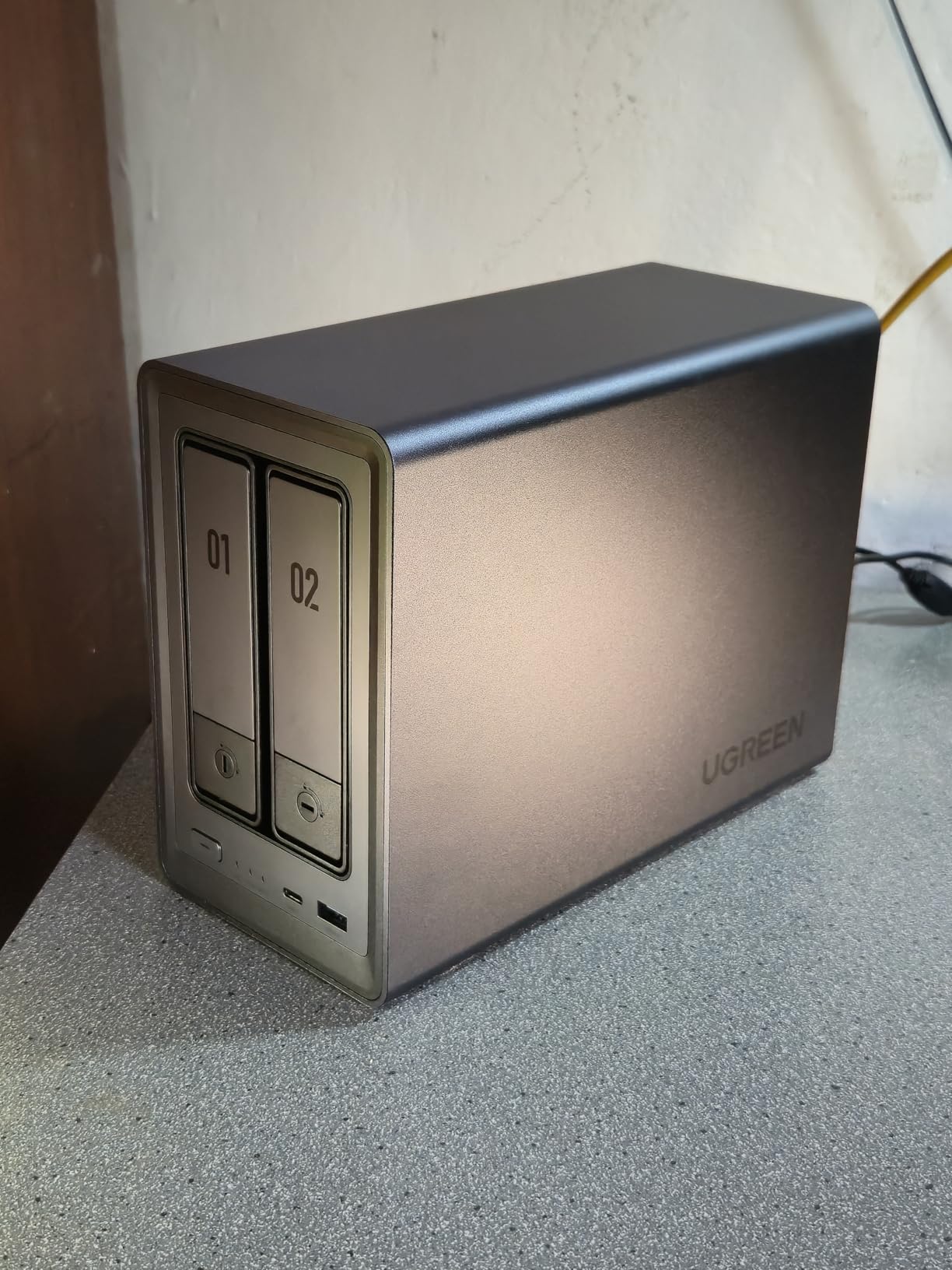 UGREEN NAS DXP2800 2-Bay for Advanced Home Users, Remote Workers & Creators customer photo 1