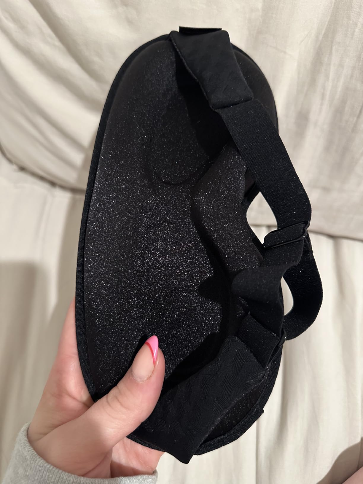 Weighted Sleep Mask, 3D Blackout Eye Mask, Deep Cups, Black customer photo 1