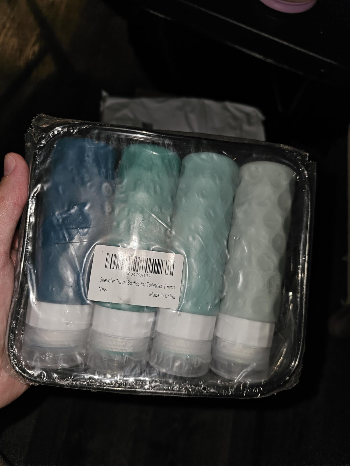 Silevoler Travel Bottles for Toiletries, Silicone Travel Size Containers customer photo 1