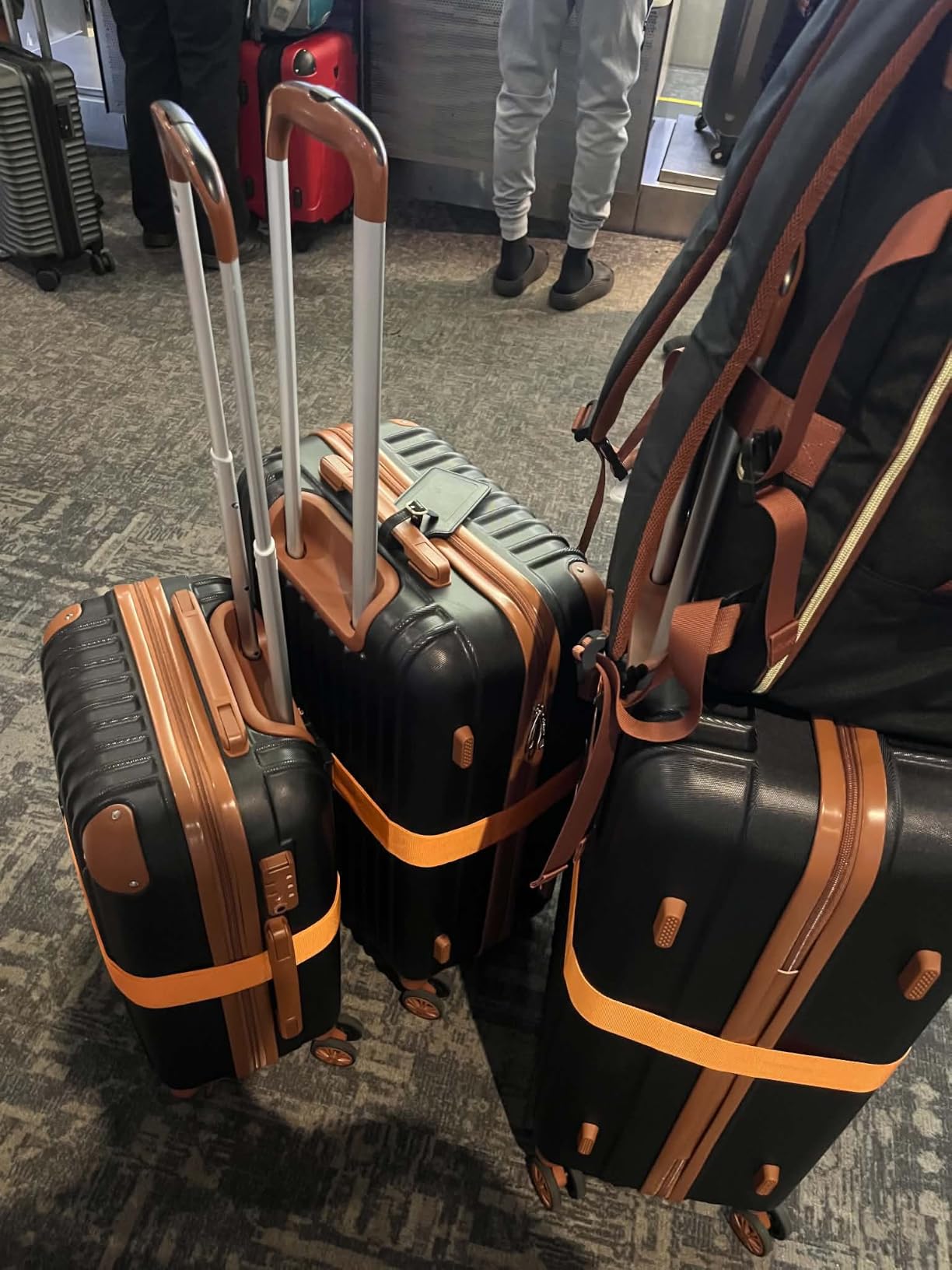 Cosbarn Luggage Sets, Lightweight Durable Hardshell, 5 piece Suitcase Sets | Suitcase set with 360° Spinner Wheels, TSA-approved Lock, Checked Family Travel, 20/24/28 Inch,duffel, toiletry bags customer photo 2