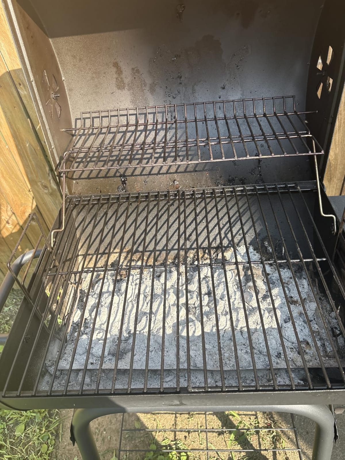 Kendane Barrel Charcoal Grill, Large Charcoal Grills with Side Shelf customer photo 1