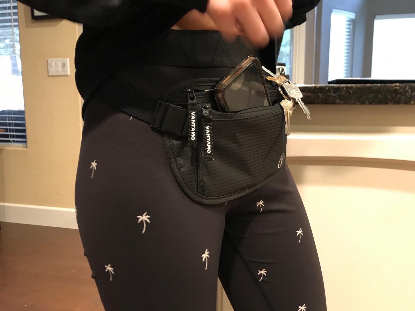 Vantamo Money Belt with RFID For Men & Women, Hidden Passport Holder for Travel, 2 Compartment Travel Fanny Pack for Women Anti Theft customer photo 2