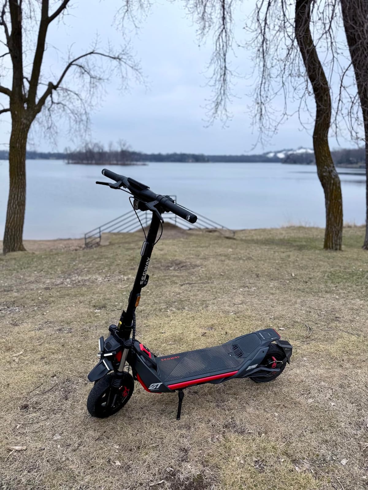 Segway ZT3 Pro Electric Scooter, Up to 24.9 MPH, 43.5-Mile Range customer photo 2