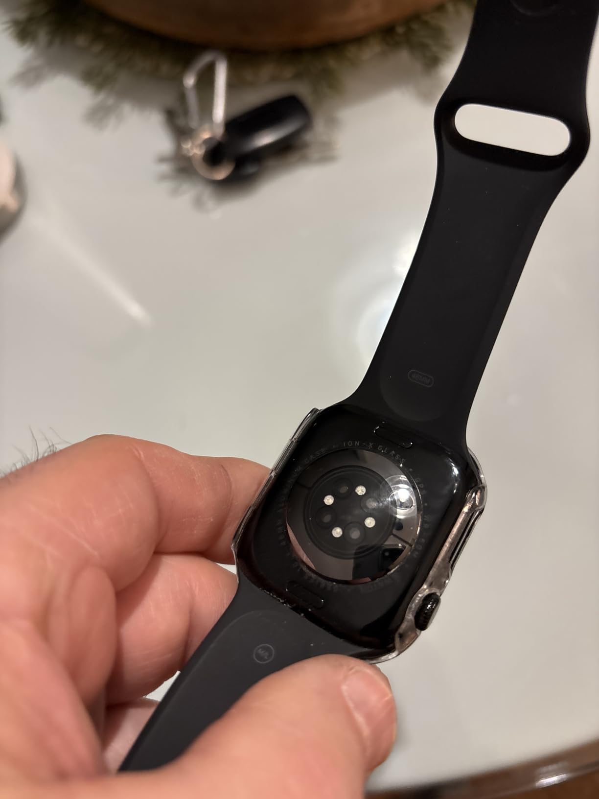 Apple Watch Series 10 [GPS 46mm case] Smartwatch with Jet Black Aluminum Case with Black Sport Band - M/L. Fitness Tracker, ECG App, Always-On Retina Display, Water Resistant customer photo 1