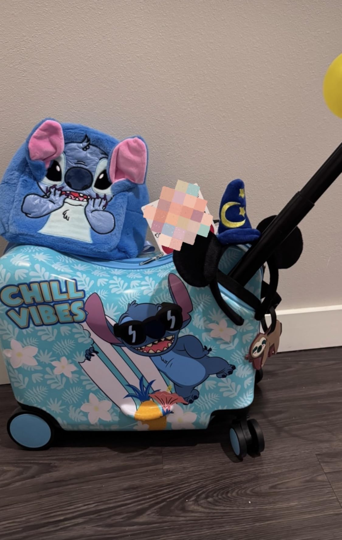 Disney Stitch Chill Vibes Children's Ride-On Luggage customer photo 2