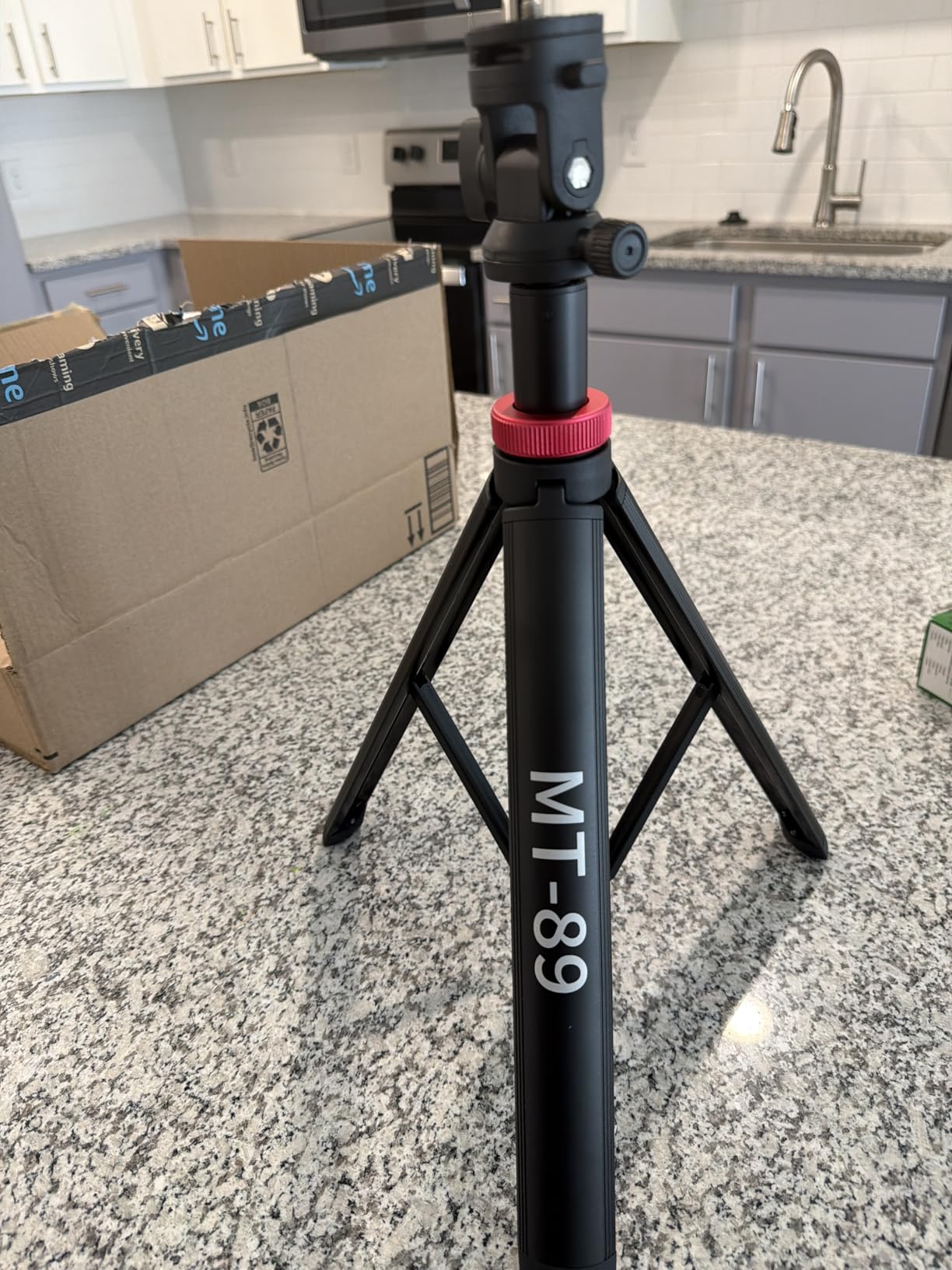 ULANZI MT-89 Extendable Tripod Aluminum, 82