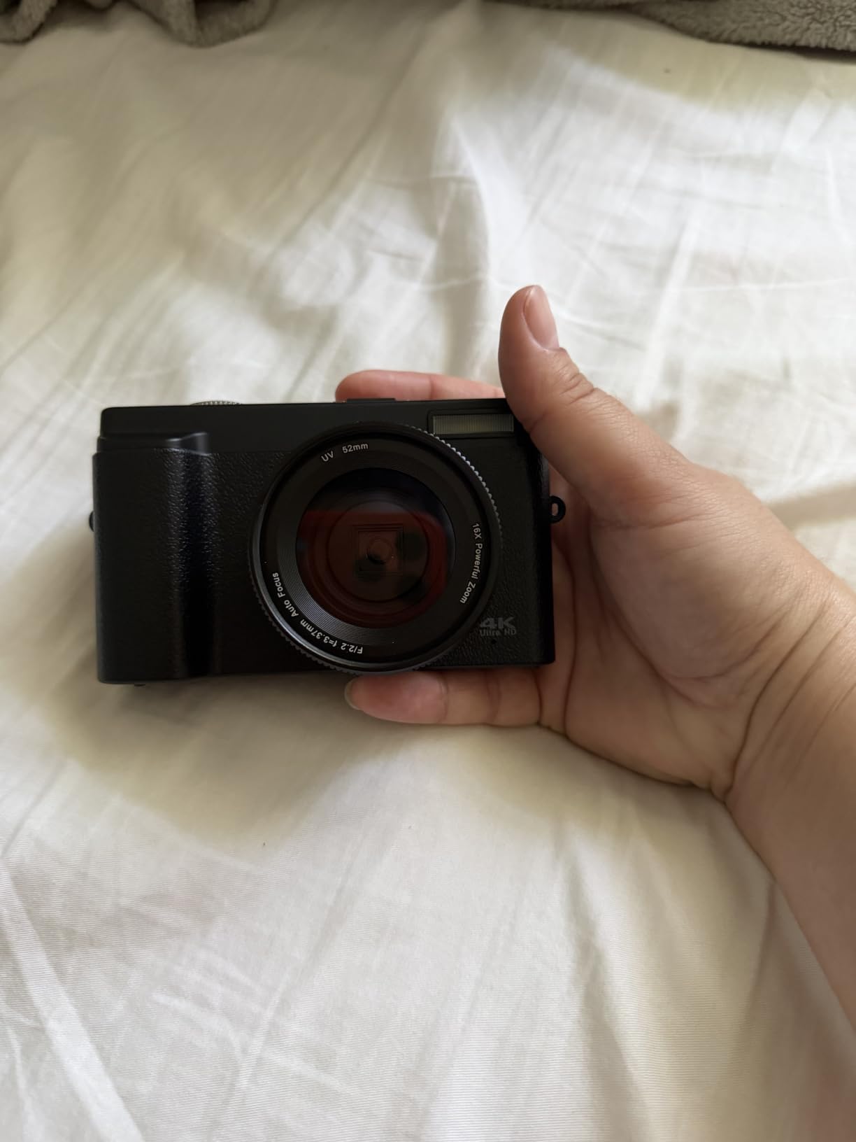 4K Digital Camera for Beginners & Teens, with Flip Screen, 32G Card(Black) customer photo 1