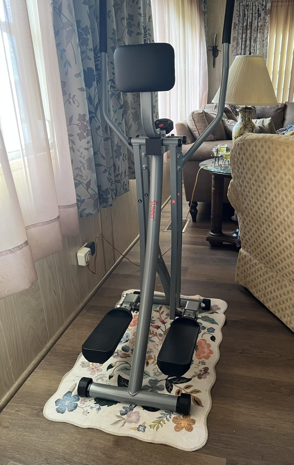 Sunny Health & Fitness Smart Air Walker Elliptical Glider Exercise Machine customer photo 1