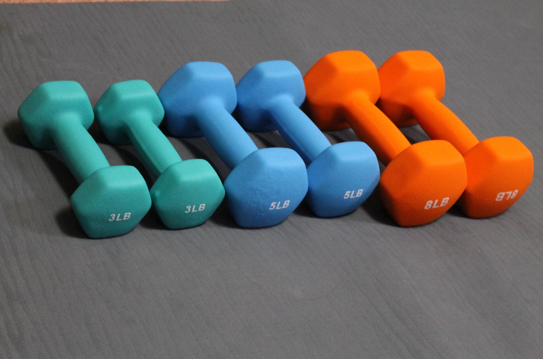 BalanceFrom Rubber Coated Hex Dumbbell Weight Set with Storage Rack, 100LB or 150LB or 200LB Set, 5-20 lbs or 5-25 lbs or 10-30 lbs Pairs customer photo 2