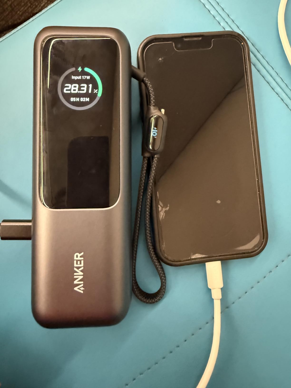 Anker Laptop Power Bank, 25,000mAh Travel Essential with 165W Total Output customer photo 1